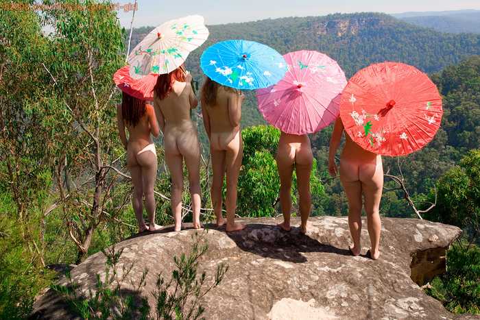 Five naked Australian girls