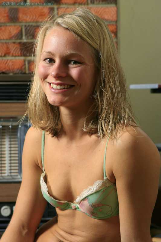 Abby Winters Zena naked German girl dildo sey toy