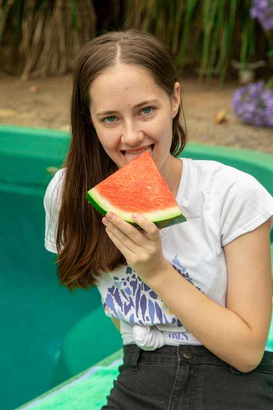 Nude Girl Holly Pees Outdoors