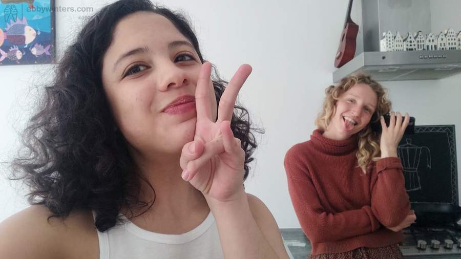 Behind the scenes at an Abby Winters photo shoot with Amalia